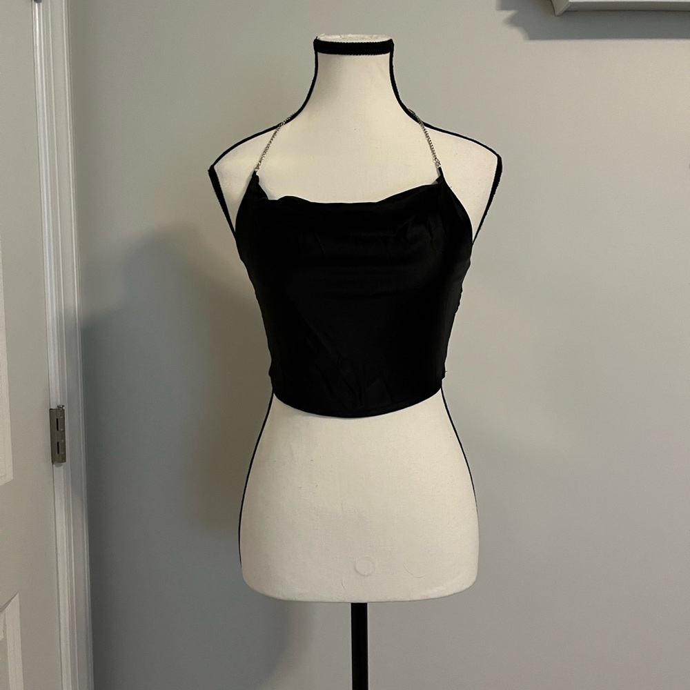Black with Silver Chain Cropped Halter Top 🌟